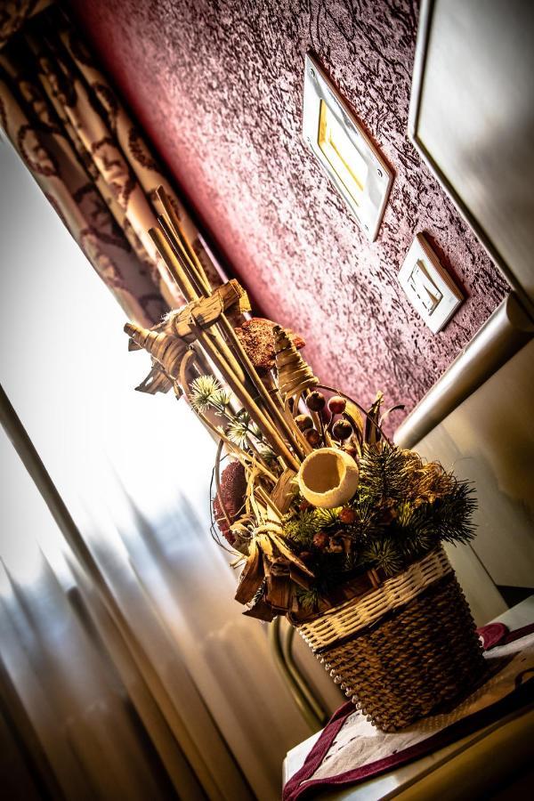 Hotel Astoria Breuil-Cervinia Buitenkant foto