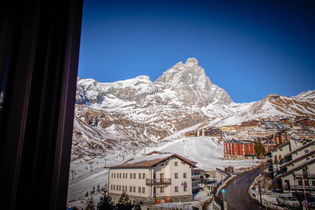 Hotel Astoria Breuil-Cervinia Buitenkant foto