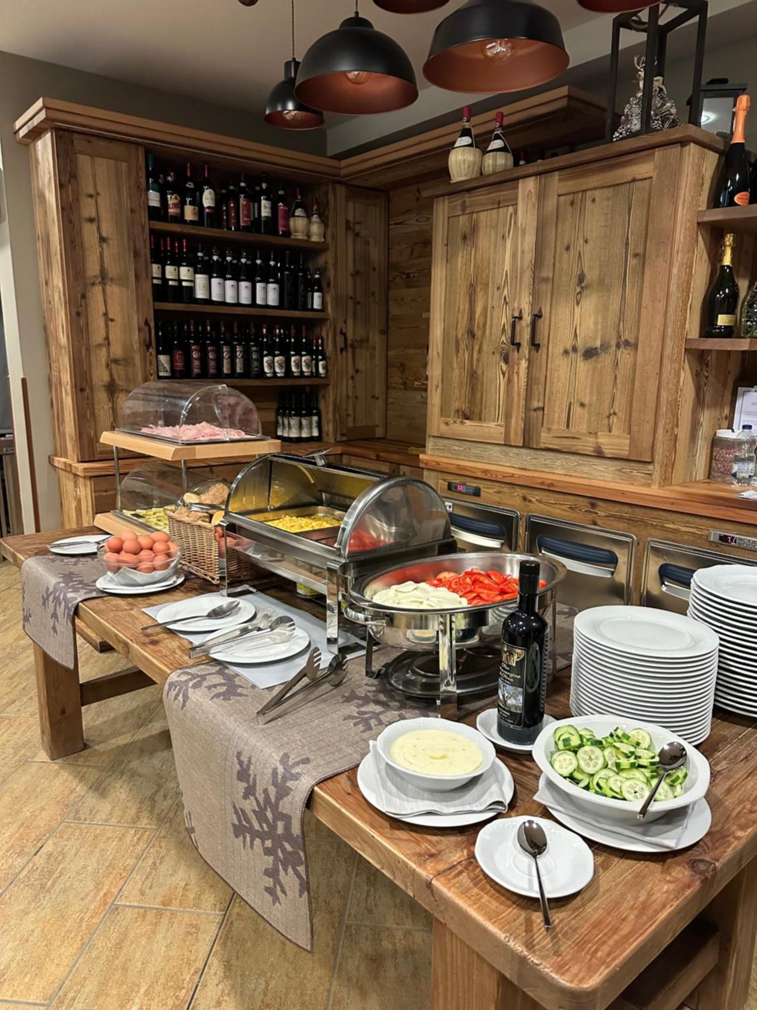 Hotel Astoria Breuil-Cervinia Buitenkant foto