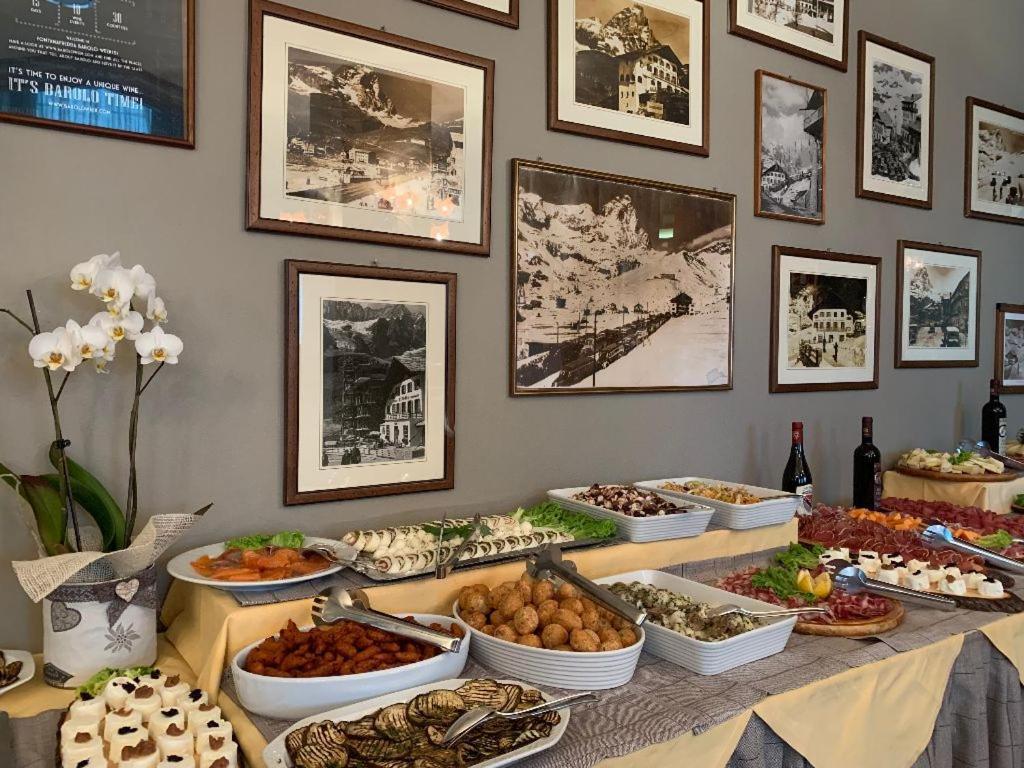 Hotel Astoria Breuil-Cervinia Buitenkant foto